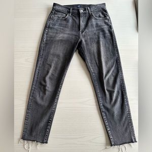 GAP Girlfriend Cutoff Jeans